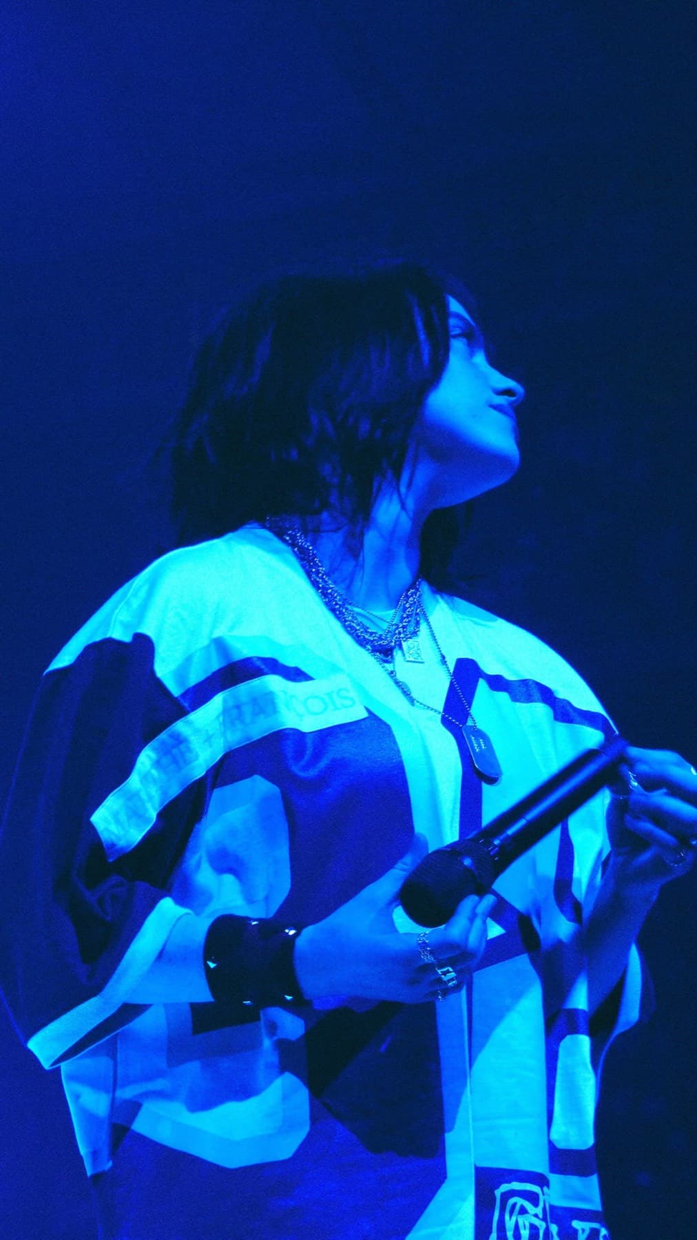 Billie Eilish · Frame 03